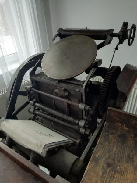 image: A. Hogenforst letterpress machine_03.jpg